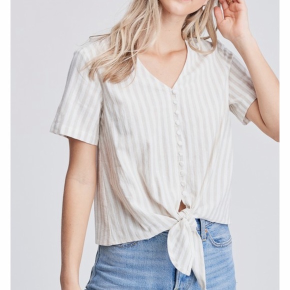 Jolie Striped Linen Front Tie Button Front Top - Picture 12 of 13